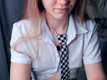girl New Asian Webcam Girls with caressing_glance