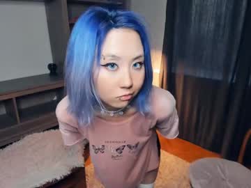 girl New Asian Webcam Girls with miilkywaaay