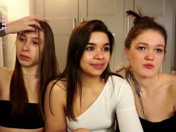 girl New Asian Webcam Girls with hornykittens