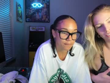 girl New Asian Webcam Girls with l0vecherry