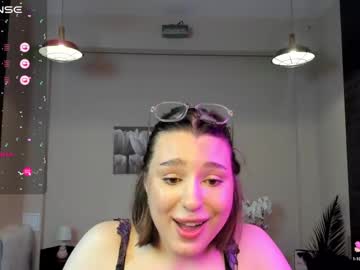 girl New Asian Webcam Girls with kylieeangel