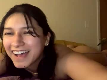 girl New Asian Webcam Girls with pookie_putang