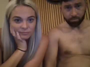 couple New Asian Webcam Girls with riskni