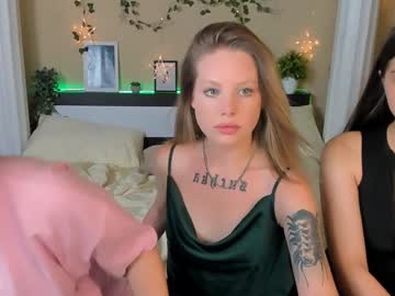 girl New Asian Webcam Girls with isla_meow