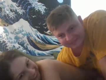 couple New Asian Webcam Girls with isabellamay2002