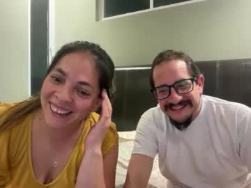 couple New Asian Webcam Girls with awesome_couple_hell