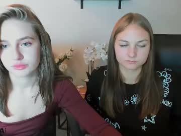 couple New Asian Webcam Girls with tina_boom