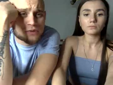 couple New Asian Webcam Girls with angelina_sunshine
