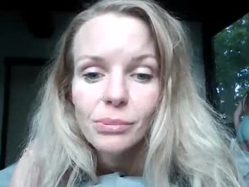 girl New Asian Webcam Girls with carinablair777