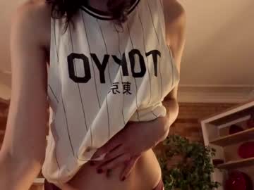 girl New Asian Webcam Girls with kettybelly