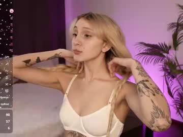 girl New Asian Webcam Girls with ellie_lo