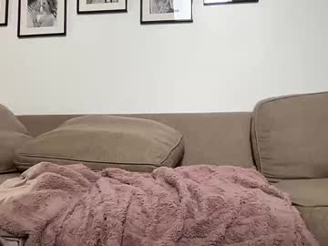 couple New Asian Webcam Girls with isabellababy212