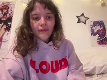 couple New Asian Webcam Girls with pikawiii