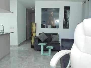 girl New Asian Webcam Girls with fiorellasantamaria