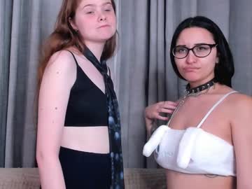 couple New Asian Webcam Girls with earleneclarkston