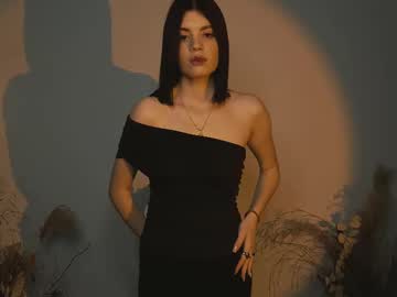 girl New Asian Webcam Girls with tearsonarmor