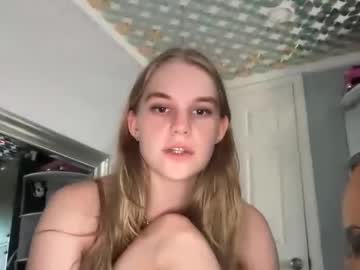 girl New Asian Webcam Girls with heykenna